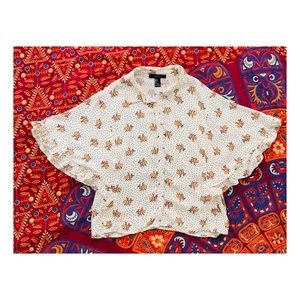 • NEVER BEEN USED •Vintage floral print blouse🌸